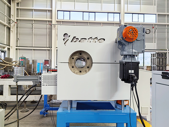 扇形旋轉式換網器